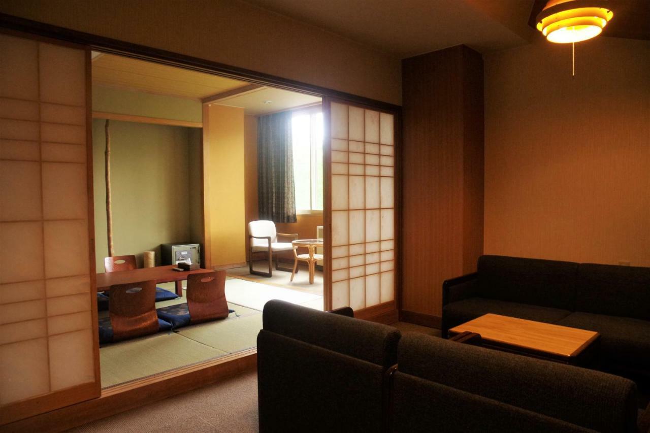 K'S House Hokkaido - Asahidake Onsen Hostel Higasikava Kültér fotó